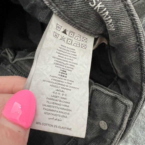 Michael Michael Kors Women's Selma High-Rise Straight-Leg Skinny Jeans Charcoal - Picture 8 of 8